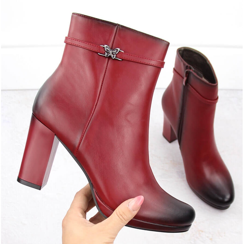 M. DASZYŃSKI Naisten punaiset eristetyt nilkkurit M.Daszyński AF125-22 punainen 1