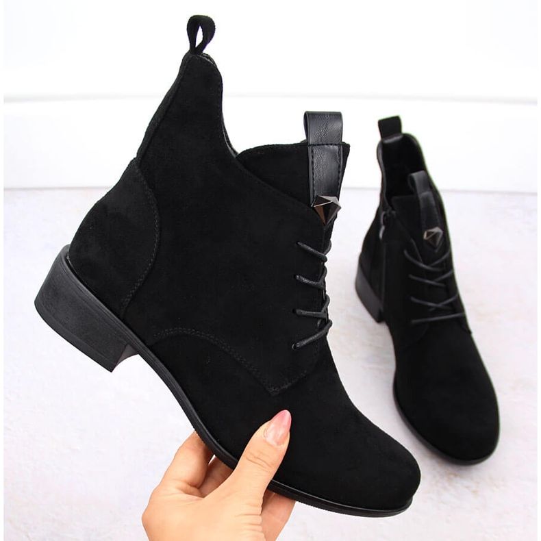 M. DASZYŃSKI Naisten nauha- ja vetoketjusaappaat eristetty musta M.Daszyński SA198-24 1