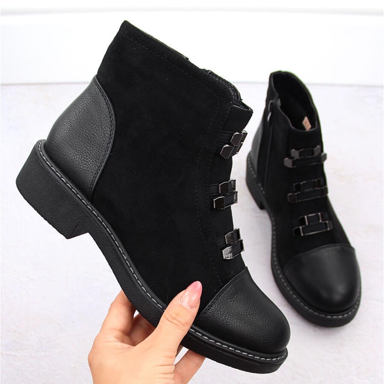 M. DASZYŃSKI Naisten mokkaeristetyt mustat nilkkurit M.Daszyński SA252-4 1