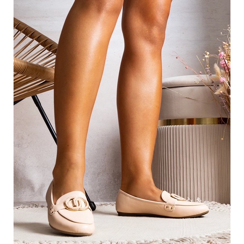Naisten beigenväriset Eleena-loaferit 1