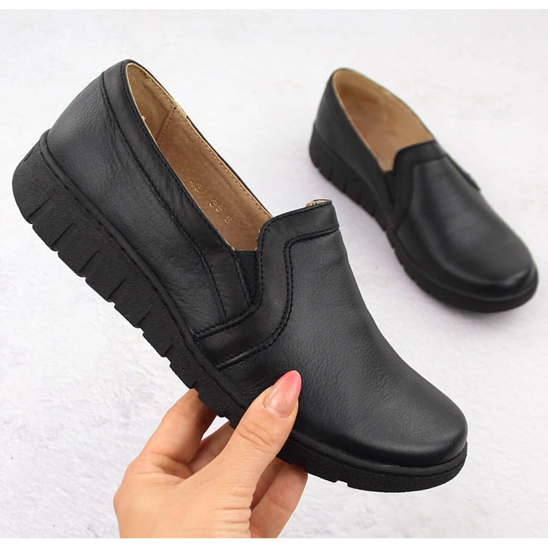 Naisten mukavat mustat nahkakengät Helios 430 1