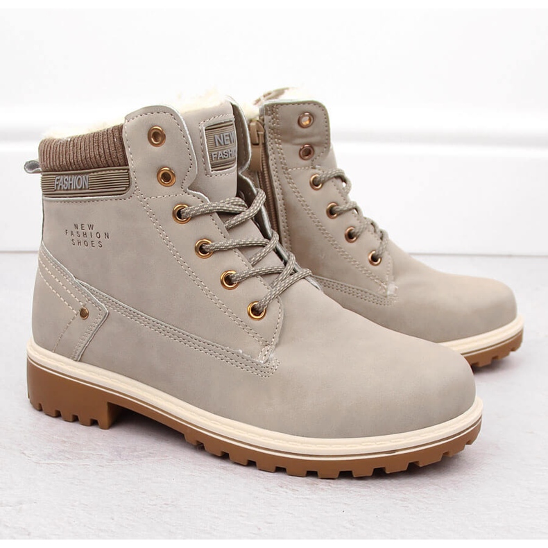 Naisten beigenväriset nilkkurit Potocki 97301 2