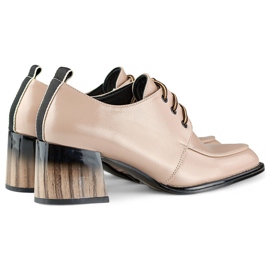 Lakatut beigenväriset nilkkurit punaisella kantapäällä, tyylikkäät naisten kengät 1