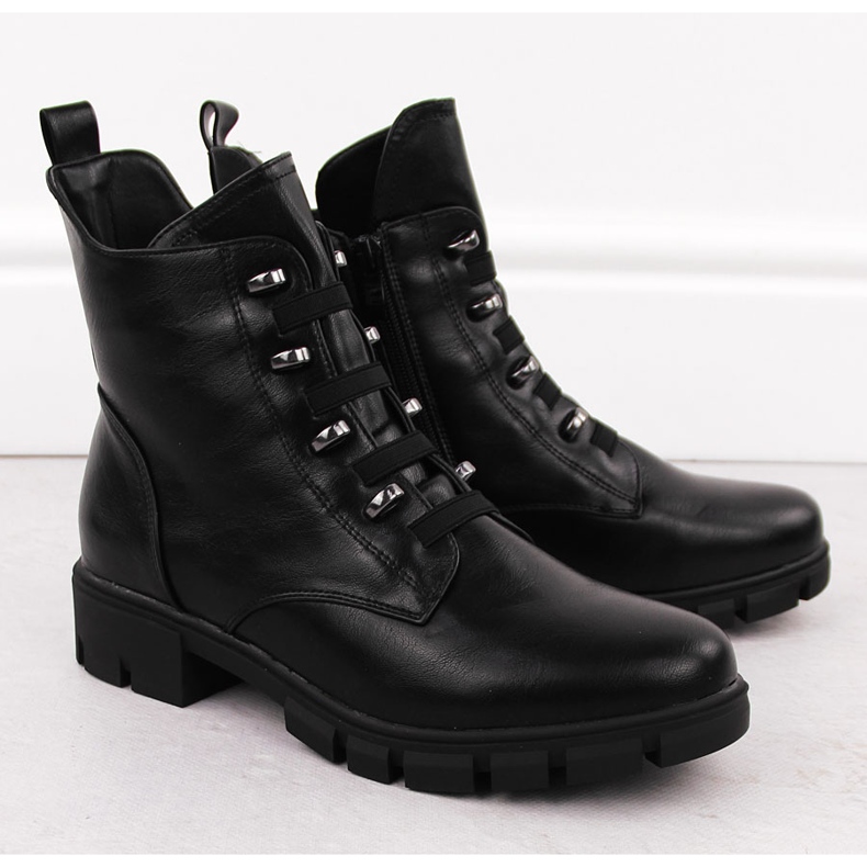 M. DASZYŃSKI Naisten eristetty musta työsaappaat M.Daszyński MR23123 2