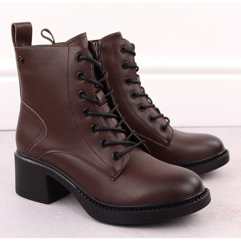 Ruskeat naisten nahkaiset nilkkurit Vinceza 66722 2