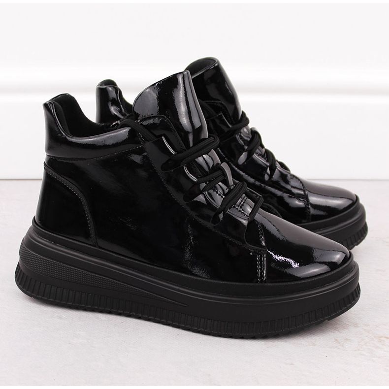 Naisten kiiltonahkaeristetyt mustat saappaat Artiker 55C1049 2