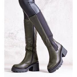 Charlan vihreät saappaat paksummalla kantapäällä 1