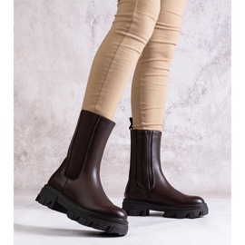 Ruskeat korkeat nilkkurit Manera ekonahasta 2