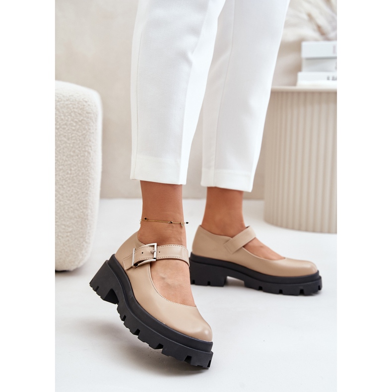 Beiget naisten kengät soljella Plikuria 2