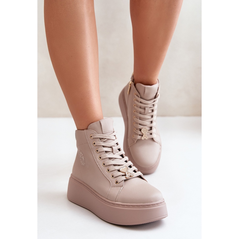 Naisten korkeat nahkalenkkarit alustalla Vinceza 66707 beige 1