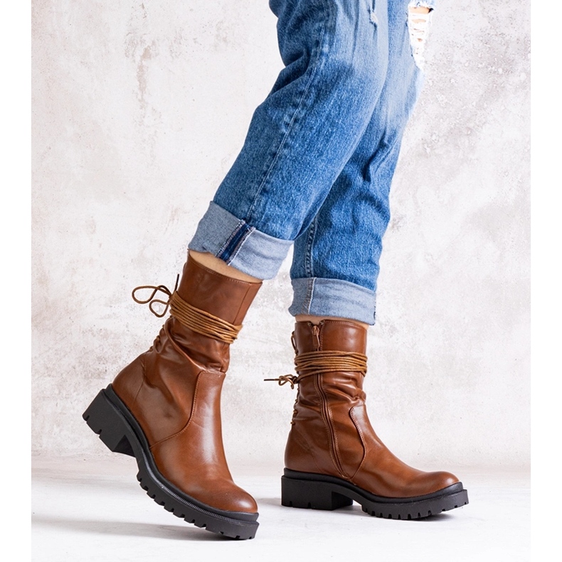 Ruskeat nilkkurit Sahera ekonahasta 1