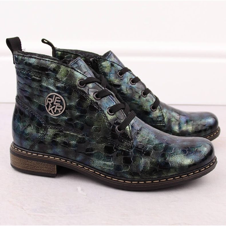 Naisten patentoidut krokonvihreät nilkkurit Rieker 71205-90 2