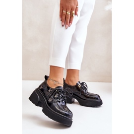Patenttikoristeilla varustetut naisten kengät luonnonnahkaa Artiker 55C0419 musta 2
