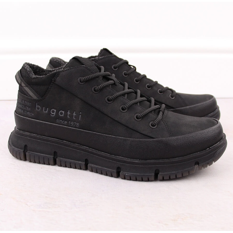 Miesten korkeat eristävät saappaat, mustat Bugatti OO153100 1