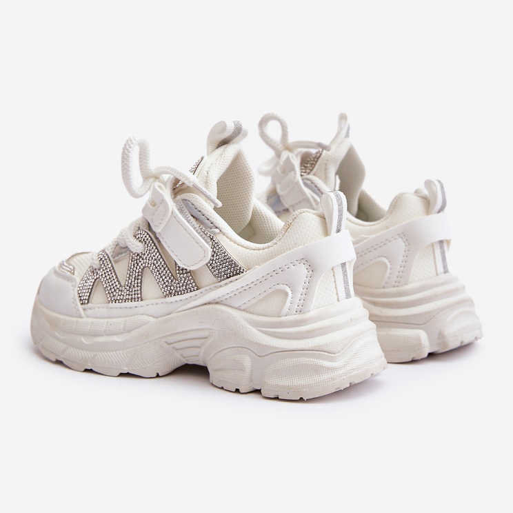 Lasten lenkkarit strassit, valkoinen Rianalla 2