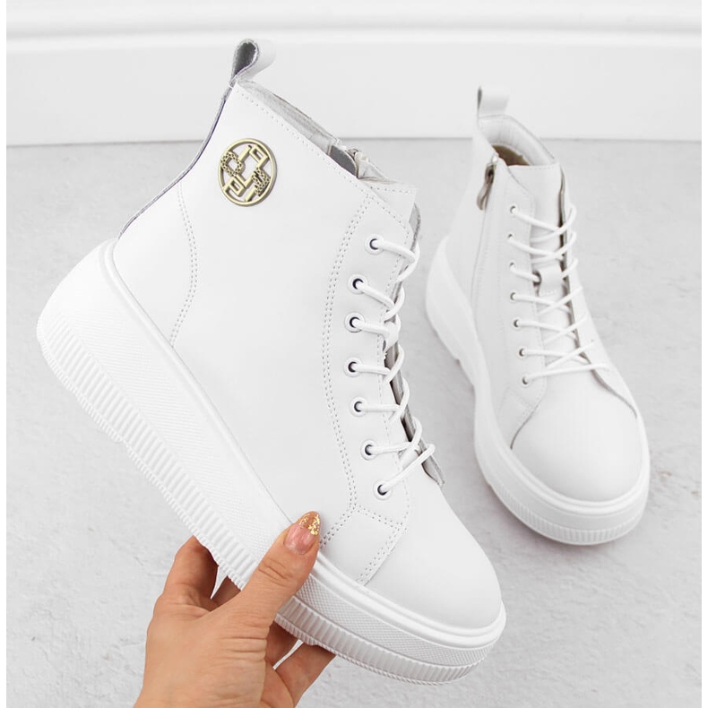 Filippo DBT6374:n valkoiset naisten nahkaiset nilkkurit alustalla valkoinen 1