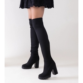 Lija pitkät mustat korkokengät 1