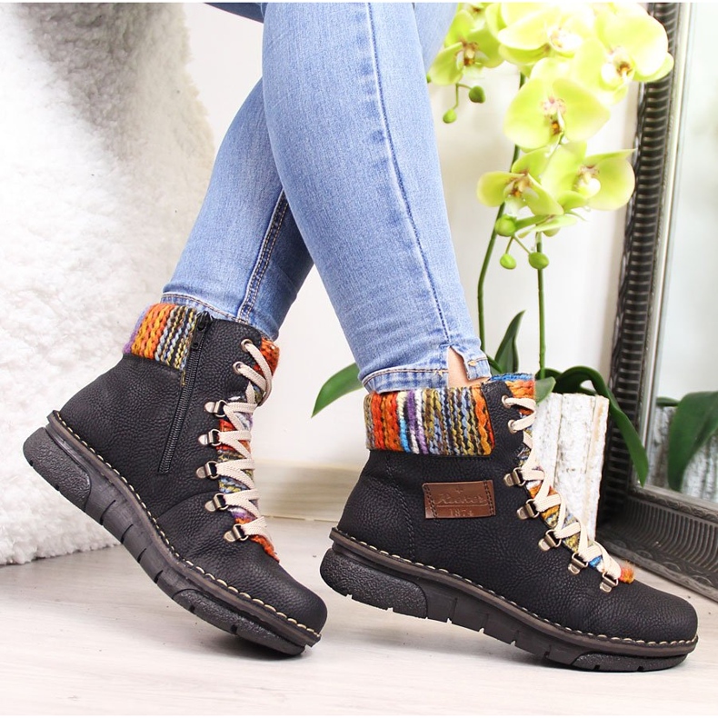 Mustat naisten eristetyt saappaat Rieker 73343-0 1