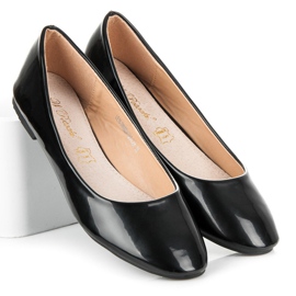 W. Potocki Lakatut ballerinat musta 1