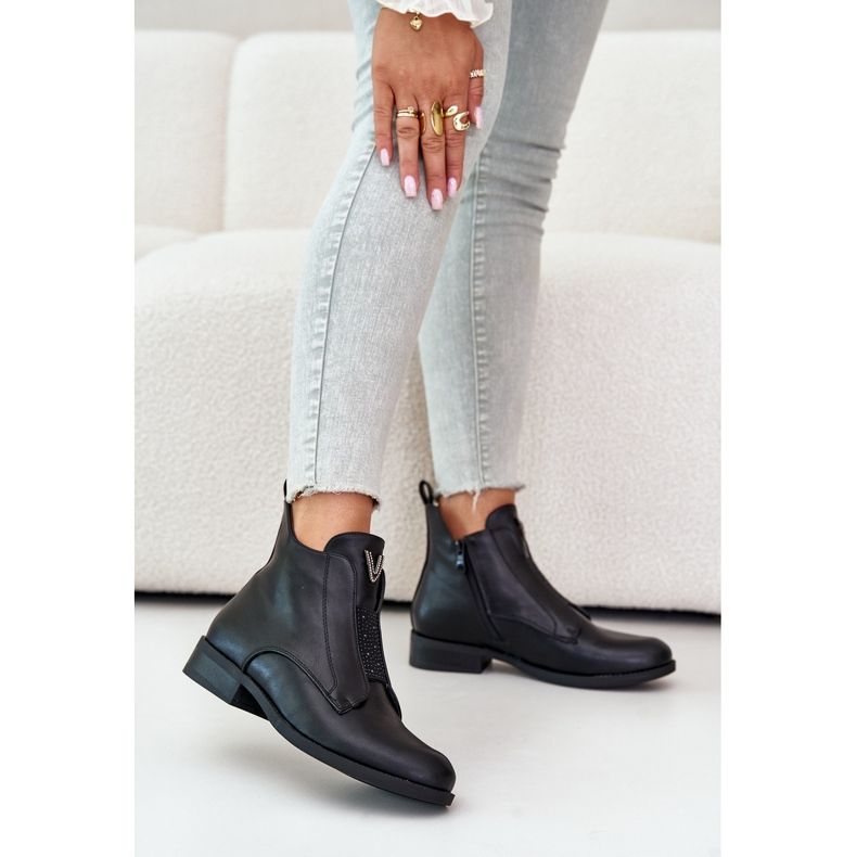 Matalat naisten saappaat tasakorkoisilla lämmitetyillä mustalla S.Barski HY42-119 musta 2