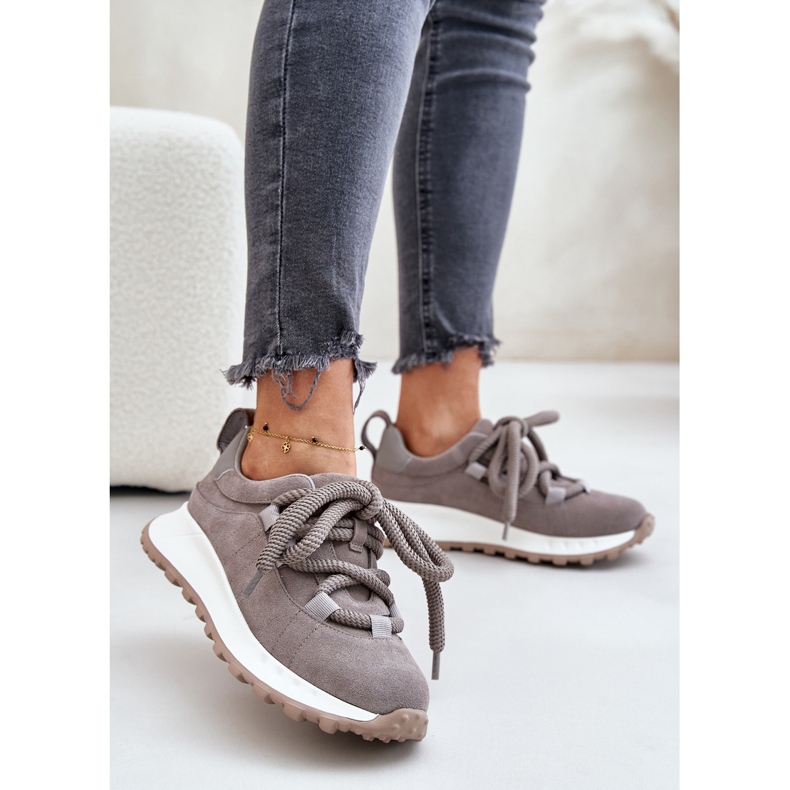 Naisten mokkanahkaiset tennarit, joissa paksu nauhoitus Artiker 54C1465 harmaa 2