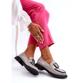 Vinceza naisten kiiltonahkaiset mokasiinit, harmaa 8