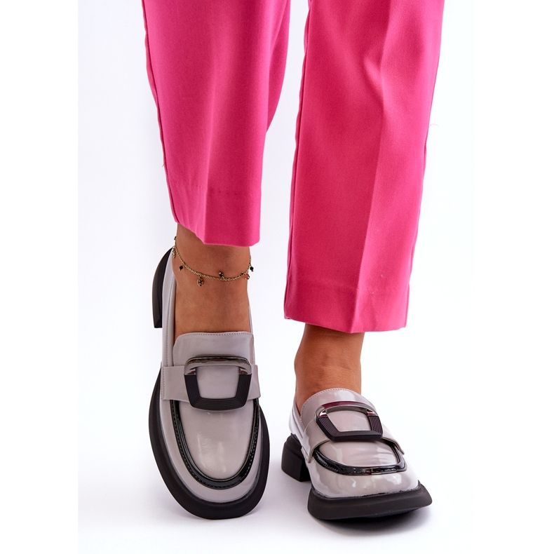 Vinceza naisten kiiltonahkaiset mokasiinit, harmaa 6