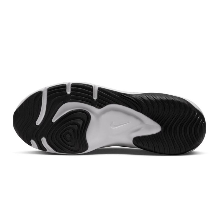 Nike Legend Essential 3 Next Nature DM1120-001 -urheilukengät musta 5