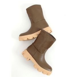 Vihreät suoramalliset nilkkurit 1