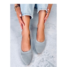 Harmaa kudotut balettitassut 1 Harmaa kudotut balettitassut 1