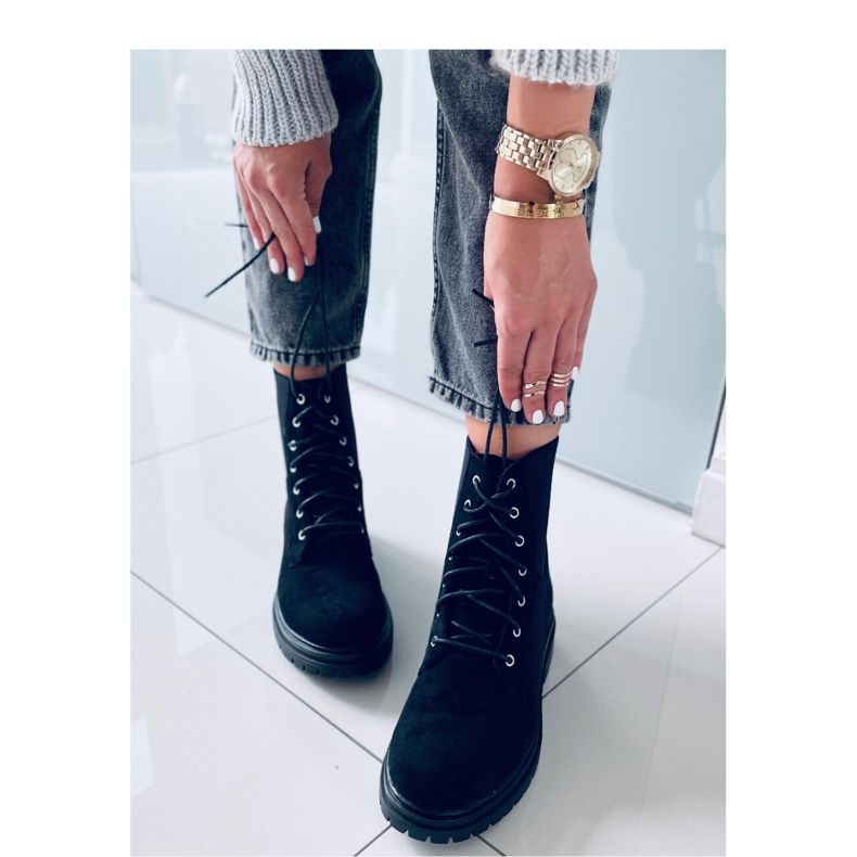 Vecna‐mustat worker nilkkurit - Inello 2