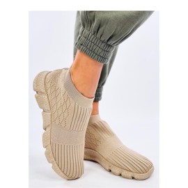 Darts Beige sukkaurheilukengät - Inello 1