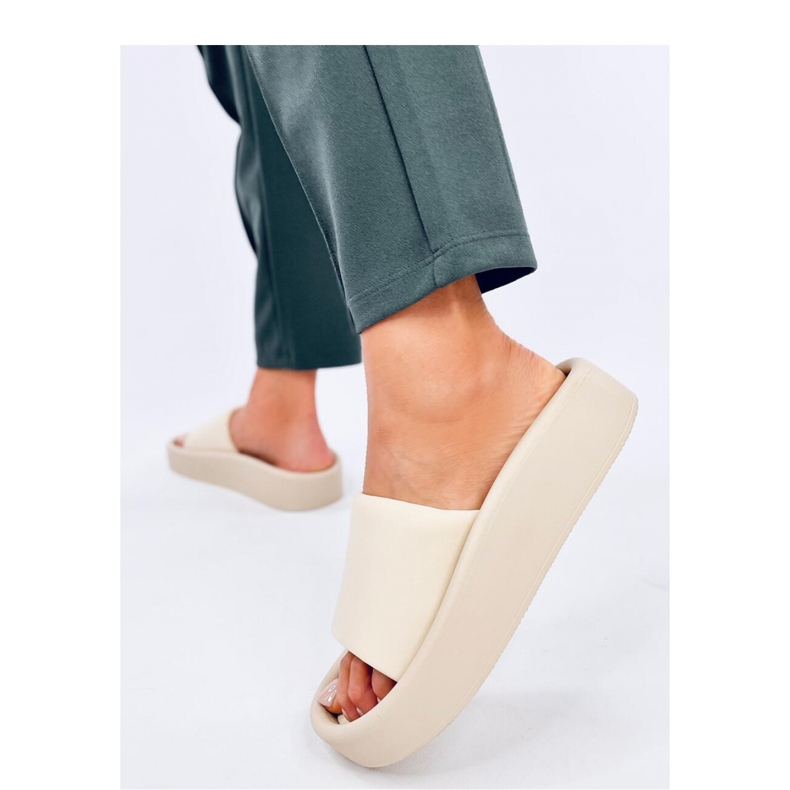 Fontes Beige pehmeä naisten sandaali - Inello 1