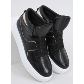 Erva Mustat korkeat urheilukengät - Inello 1