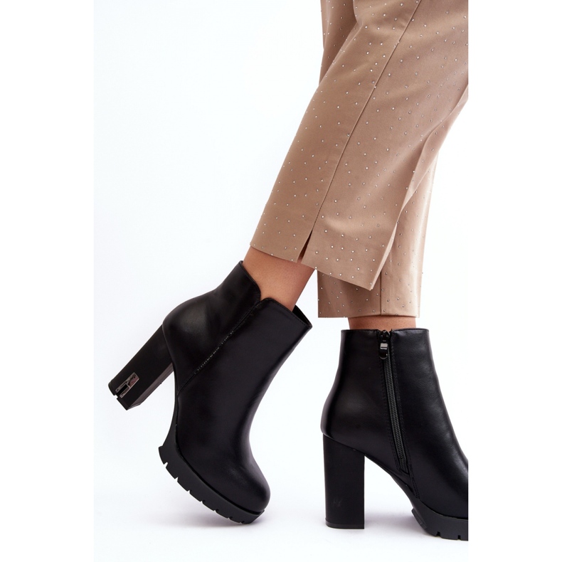 Naisten nilkkurit Mustat 2