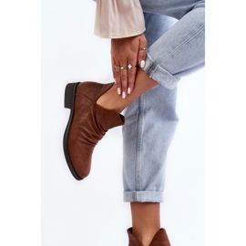 Ruskeat naisten nilkkurit röyhelöillä 2