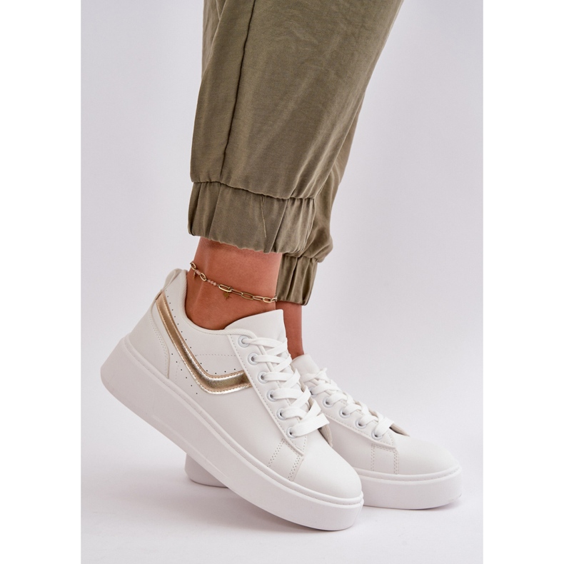 Valkoiset/kultaiset alustalenkkarit valkoinen 1