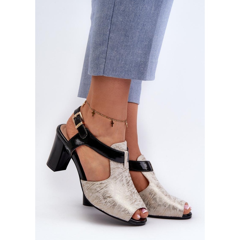 Step in style Sandaalit Malli Queenmarie ASA228-3 Kulta/Musta - Tyylikkäästi keltainen 1