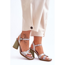 Step in style Sandaalit Malli Maciejka 06029-24 Valkoinen/H=Vihreä - Astu tyyliin 1