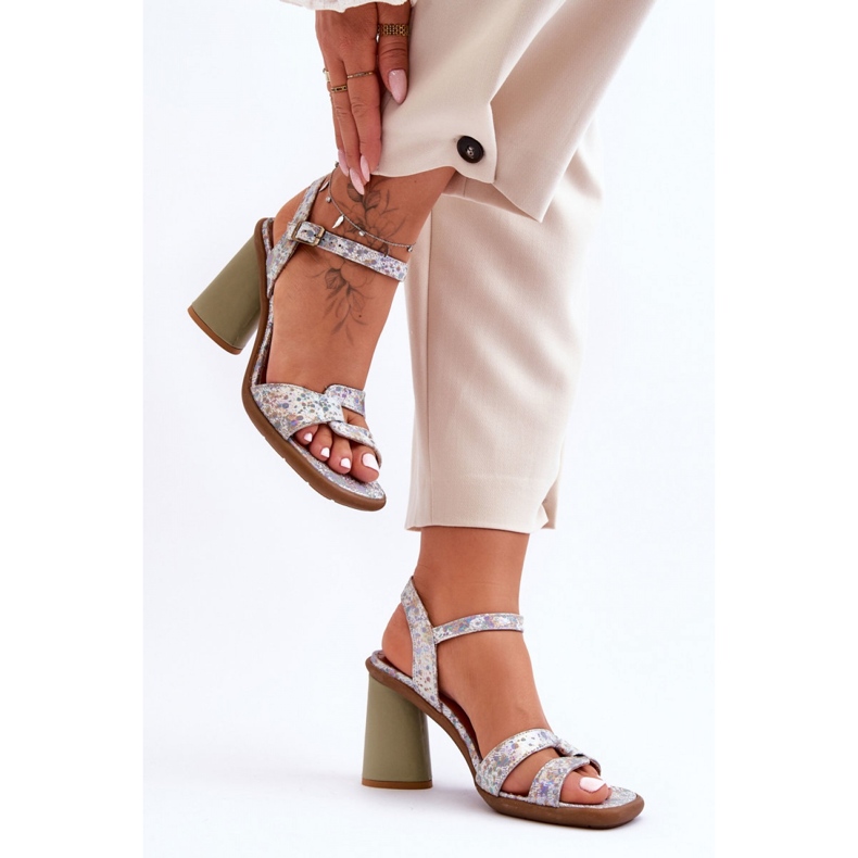 Step in style Sandaalit Malli Maciejka 06029-24 Valkoinen/H=Vihreä - Astu tyyliin 2