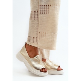 Zazoo Gold naisten luonnonnahkaiset sandaalit kultainen 1