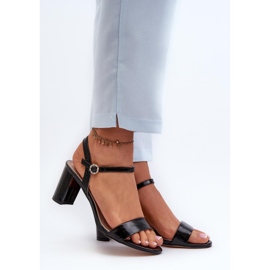 Jezzi Naisten sandaalit postauksessa musta 1