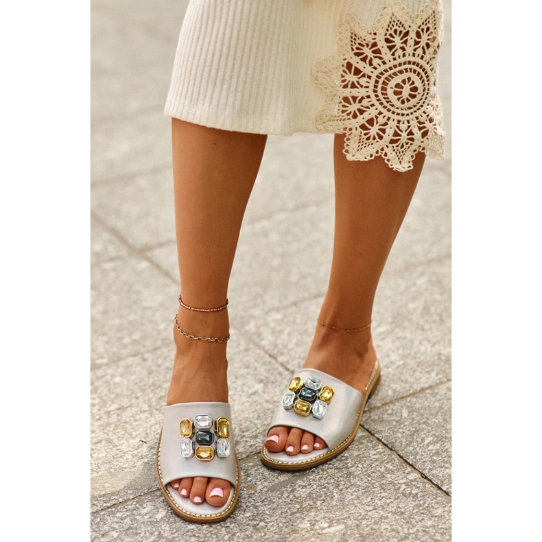 S. BARSKI Naisten litteät sandaalit koristeilla beige 2