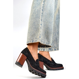 Pumput Malli 24-58105B Musta 1