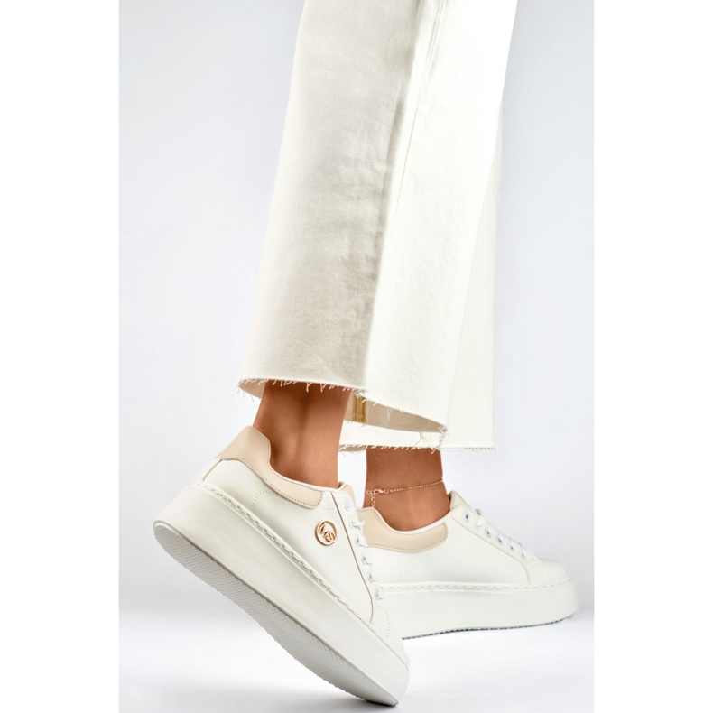 Naisten urheilukengät TL249-9-8W/BE valkoinen 1