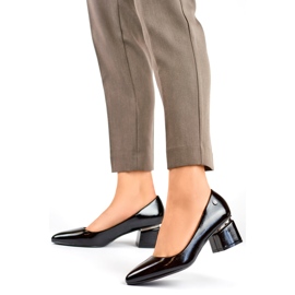 Pumput Malli GD-XR-387B Musta - PRIMO 1