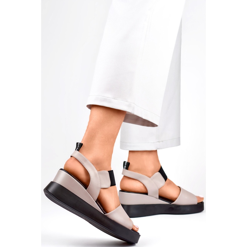 Naisten kiila sandaalit GD-LH2002T, beige 1