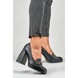 Pumput Malli M047B Musta - PRIMO 2