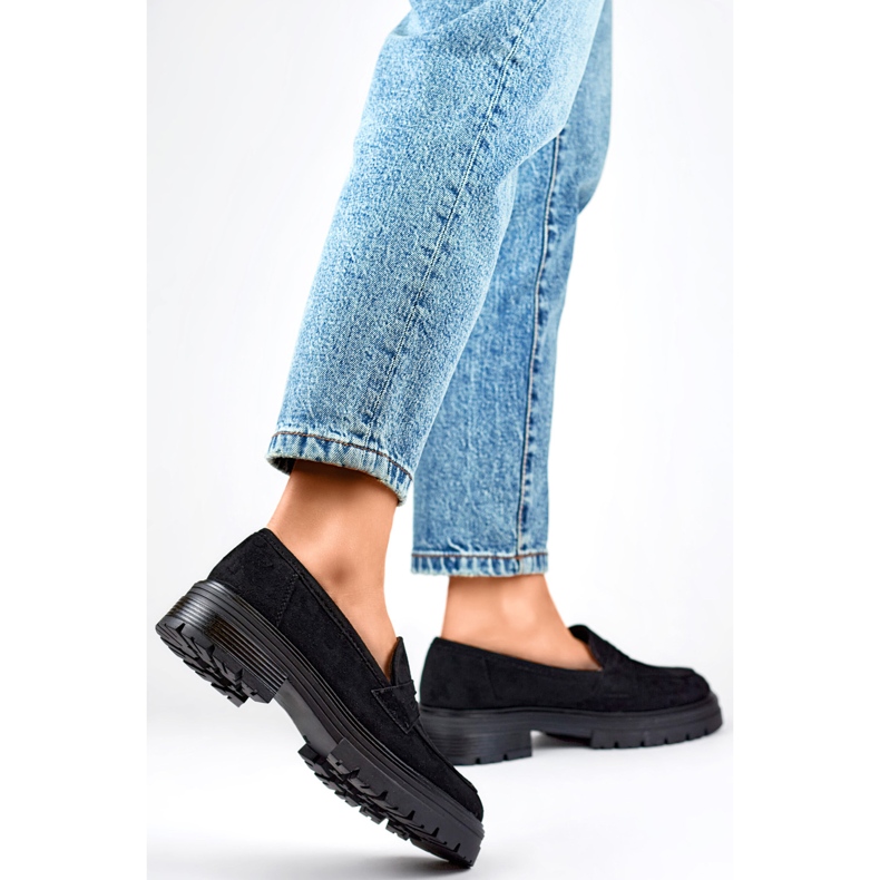 Naisten mustat kengät YL197 1