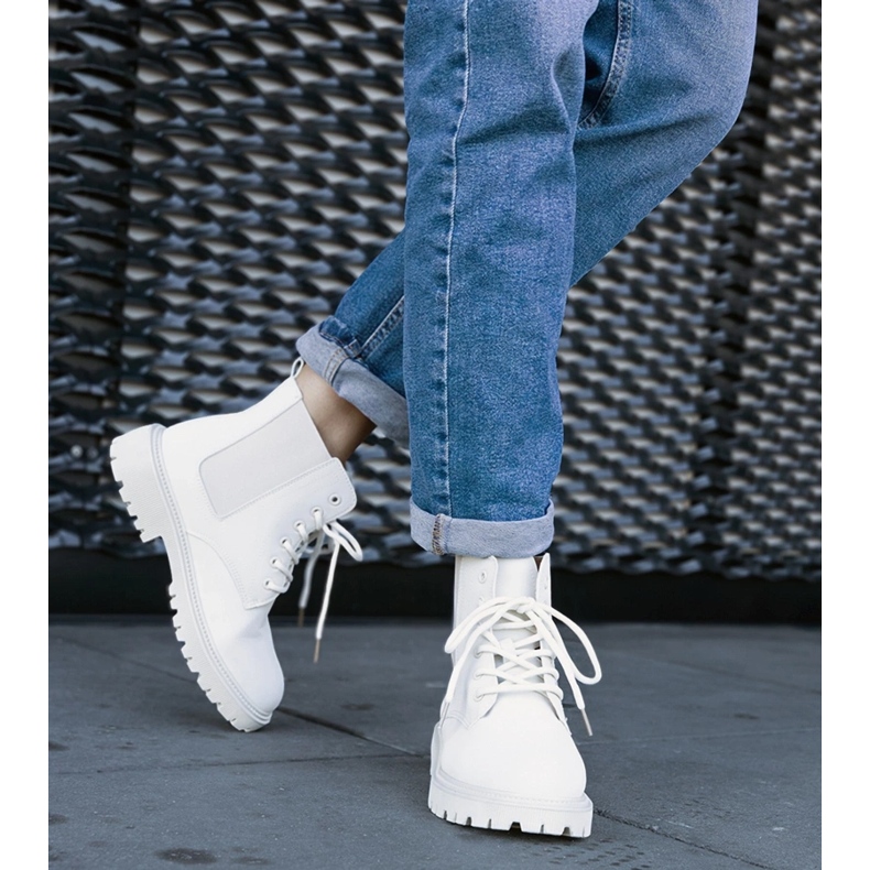 Braynan vaalean beige-eristetyt nilkkurit 2